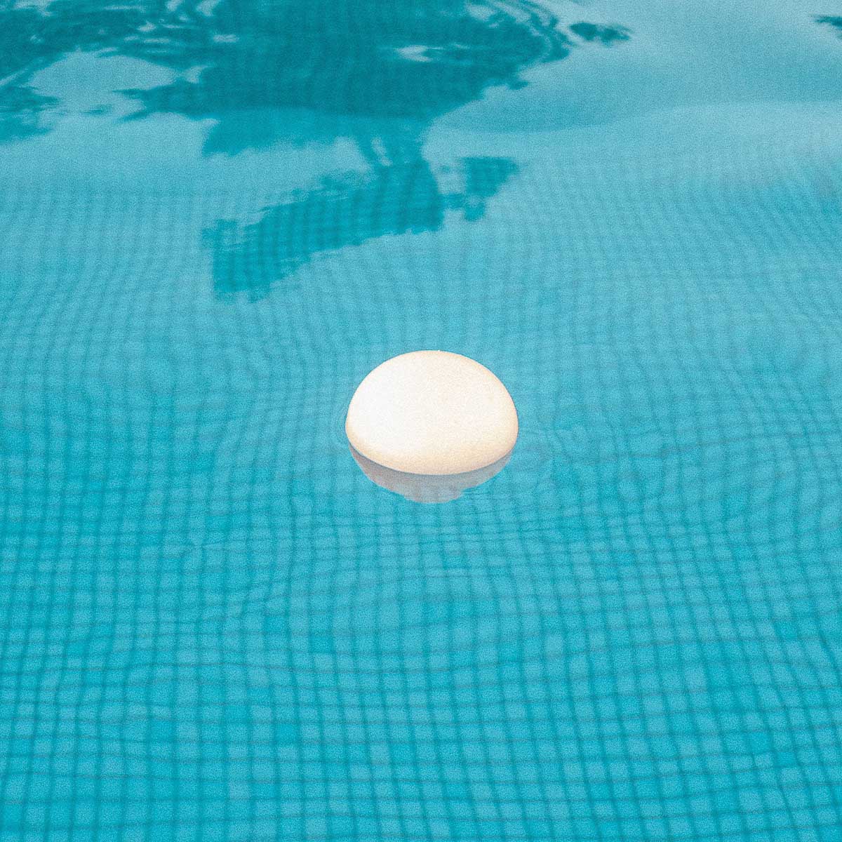 Bombilla portátil flotante COCO - Image 3