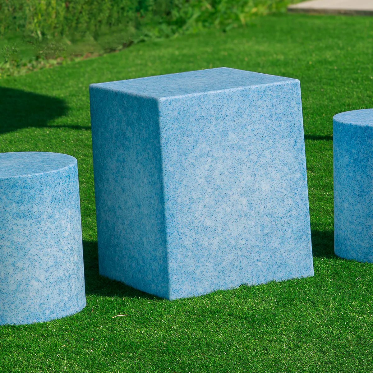 CIRCOOLAR Mesita Cuby Material Reciclado