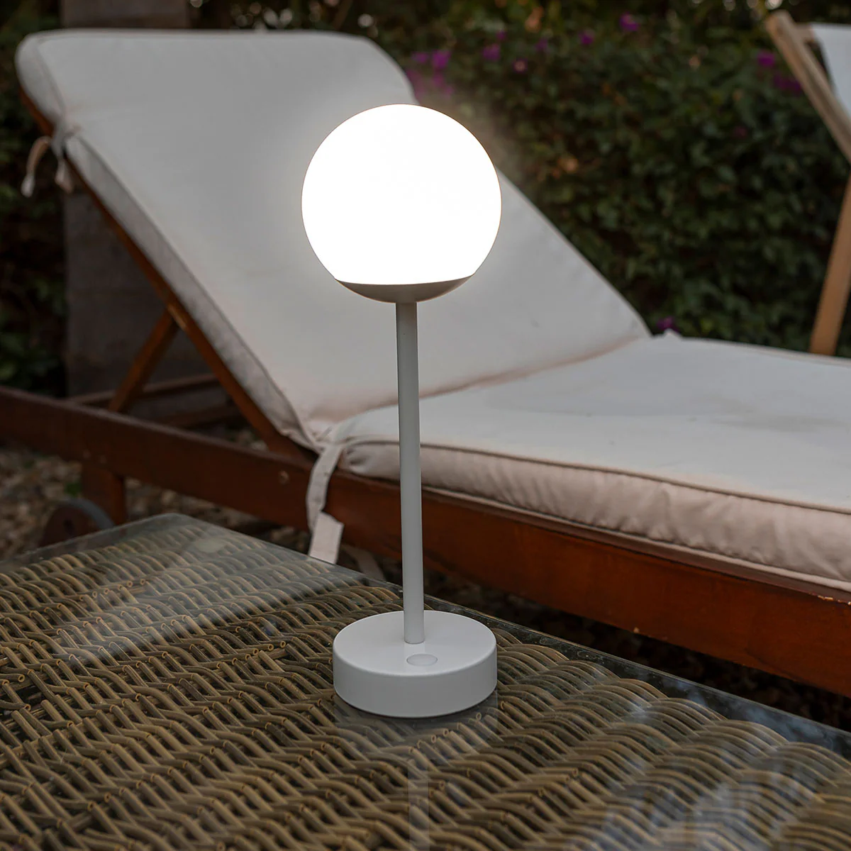 Lámpara de Mesa de navidad Norai Slim 30 - Image 11