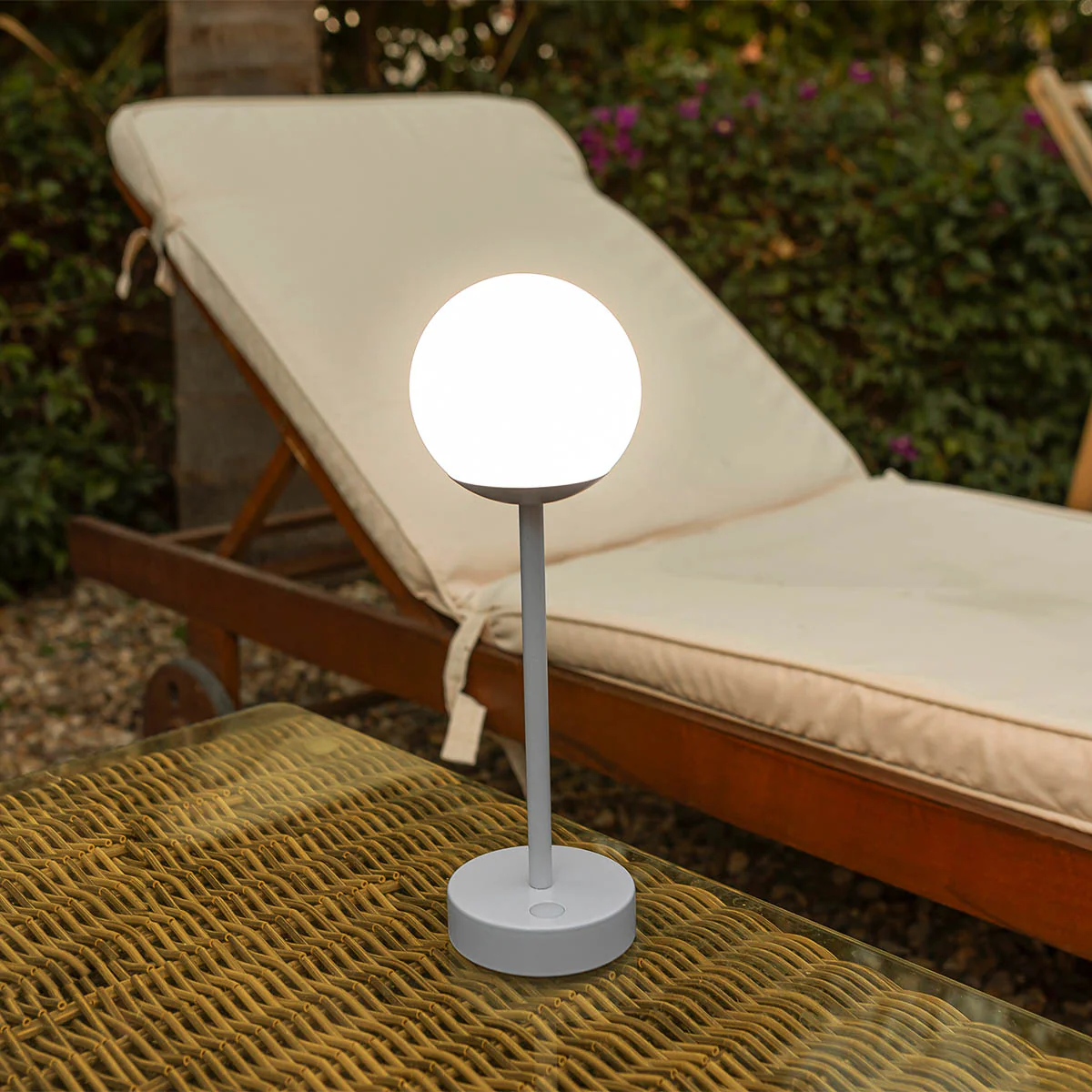 Lámpara de Mesa de navidad Norai Slim 30 - Image 13