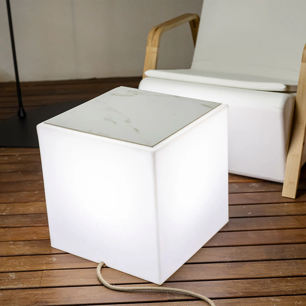 Mesita Bora con luz - Image 3