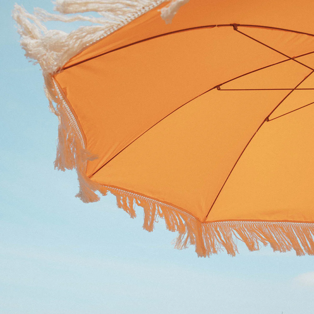 Sombrilla vintage naranja con flecos ø170 x 210 cm. - Image 4