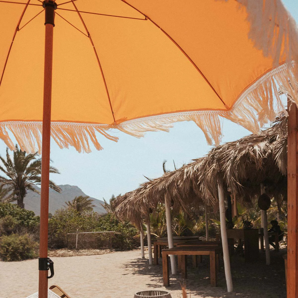 Sombrilla vintage naranja con flecos ø170 x 210 cm. - Image 6