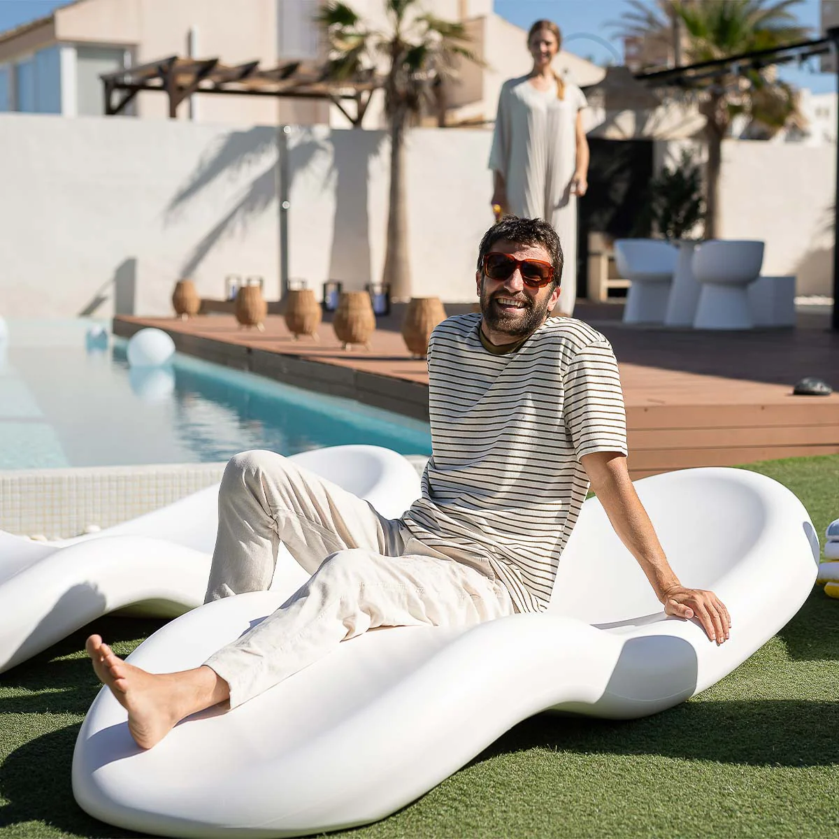 Tumbona Rasa para piscinas, hoteles y beach club - Image 13